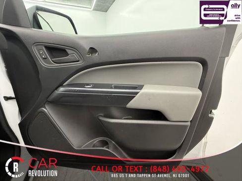 Used 2020 Chevrolet Colorado W/T image 40