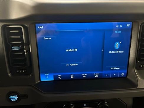 Used 2024 Ford Bronco Black Diamond image 10