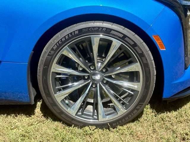 Certified 2026 Cadillac CT5 V Blackwing w/ Precision Package RWD image 26