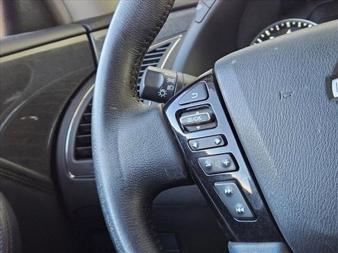 Used 2022 Nissan Armada SV w/ Cargo Package image 12