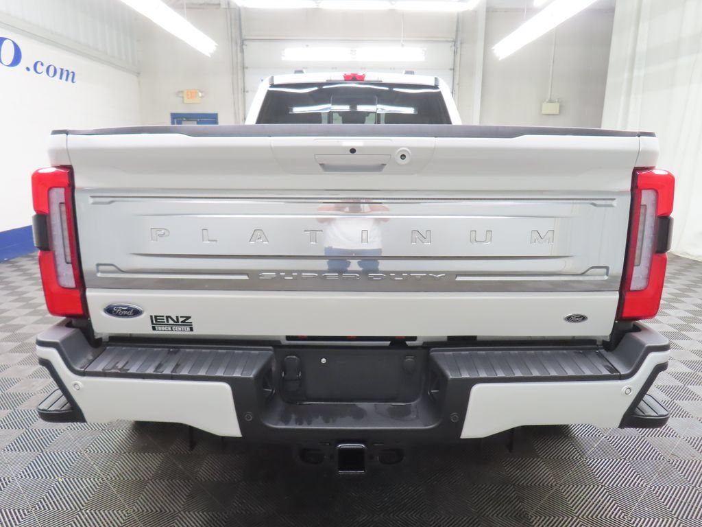 Used 2025 Ford F450 Platinum w/ Platinum Plus Package AWD/4WD image 47