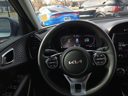 Certified 2023 Kia Soul S image 18