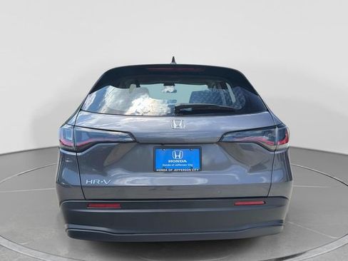 Certified 2025 Honda HR-V LX image 6