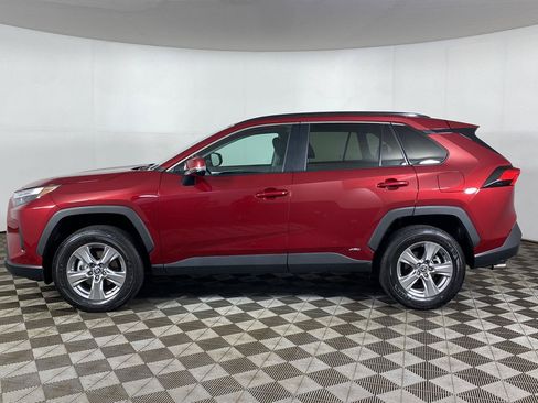 Used 2024 Toyota RAV4 XLE w/ Convenience Package AWD/4WD image 3