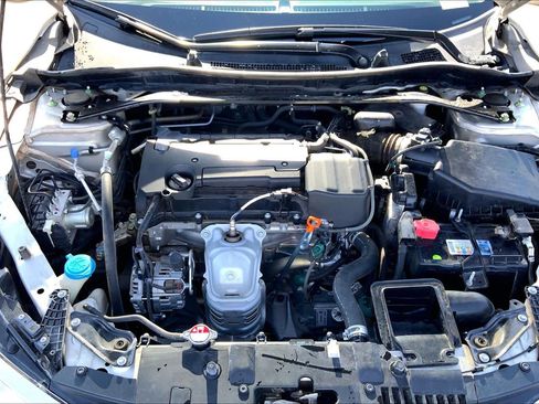 Used 2016 Honda Accord EX-L image 32