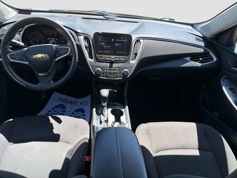 Used 2023 Chevrolet Malibu LT FWD image 16