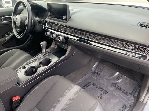 Used 2024 Honda Civic Sport image 28