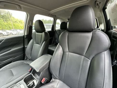 Certified 2024 Subaru Forester Touring AWD/4WD image 16