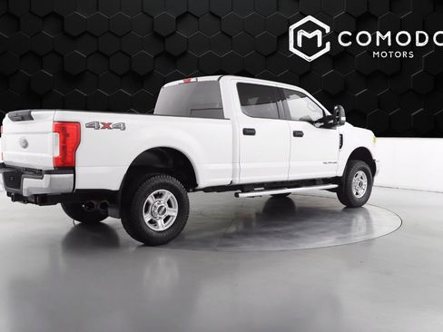 Used 2017 Ford F250 XLT image 3