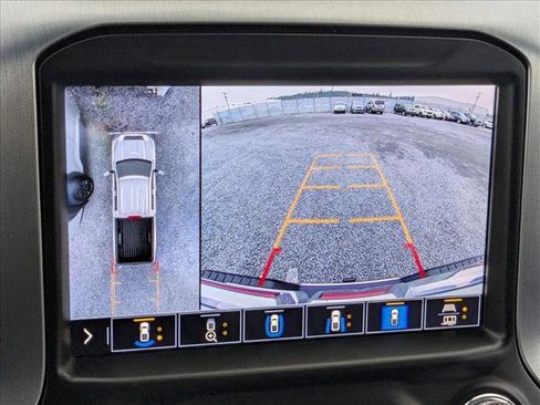 Used 2023 GMC Sierra 3500 SLT w/ SLT Premium Package image 15