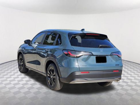 New 2026 Honda HR-V Sport image 7