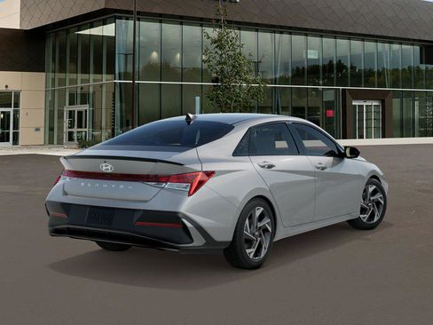 New 2026 Hyundai Elantra SEL Sport image 5