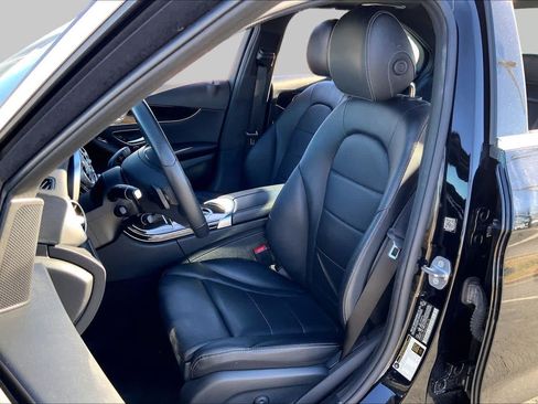 Certified 2018 Mercedes-Benz C 300 Sedan image 8