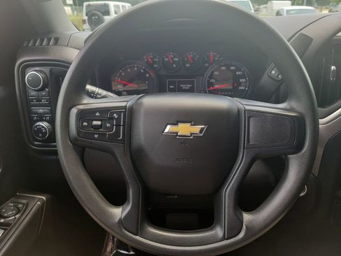 Used 2023 Chevrolet Silverado 1500 Custom AWD/4WD image 23