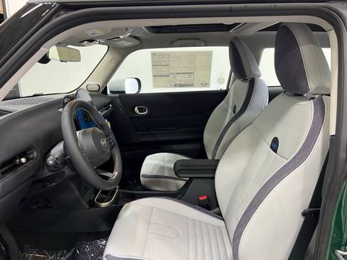 Used 2025 MINI Cooper S image 12