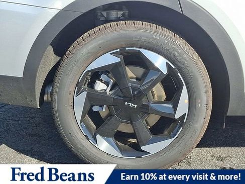 New 2025 Kia Sorento EX w/ EX Panoramic Sunroof Package image 5