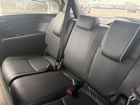 Used 2022 Honda Odyssey Elite image 16