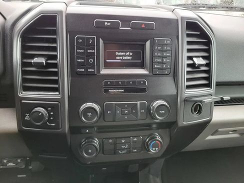 Used 2017 Ford F150 XLT AWD/4WD image 12
