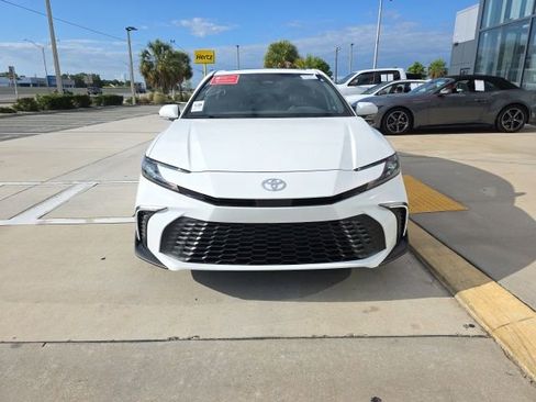 Used 2025 Toyota Camry SE w/ Multimedia Upgrade Package FWD image 9