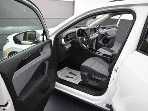 New 2026 Volkswagen Tiguan S AWD/4WD image 38