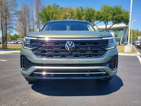 Used 2026 Volkswagen Atlas SEL Premium R-Line image 3