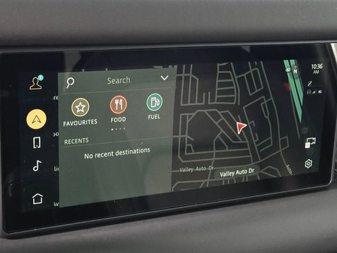 Used 2024 Land Rover Defender 110 X-Dynamic SE AWD/4WD image 28