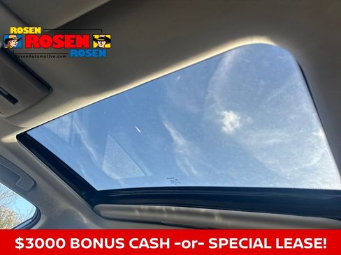 New 2025 Nissan Altima 2.5 SR w/ SR Premium Package image 31