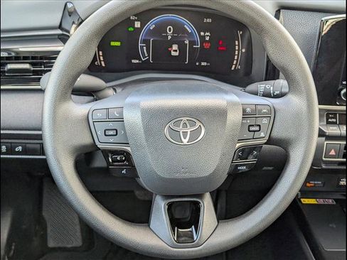 Used 2026 Toyota Camry LE w/ Convenience Package image 11