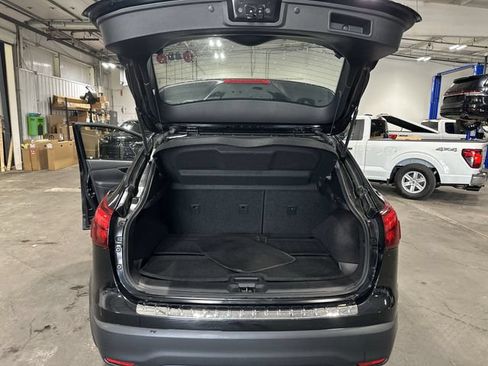 Used 2018 Nissan Rogue Sport SL w/ SL Premium Package AWD/4WD image 25