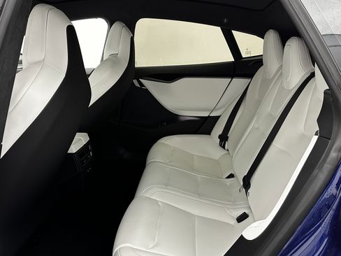 Used 2020 Tesla Model S Performance image 26