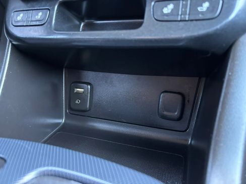 Used 2016 Chevrolet Colorado Z71 image 31