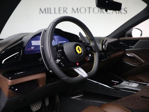 Certified 2025 Ferrari Purosangue AWD/4WD image 13