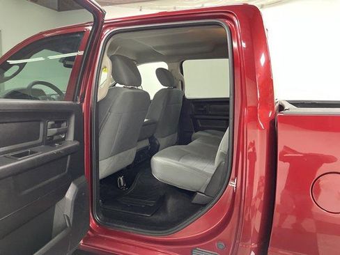 Used 2015 RAM 1500 Express AWD/4WD image 10