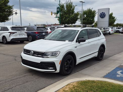 Used 2021 Volkswagen Tiguan SE R-Line AWD/4WD image 10