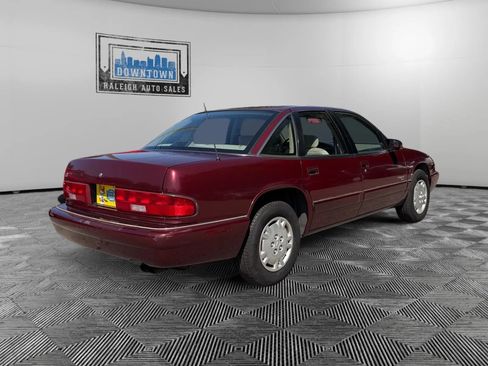 Used 1996 Buick Regal Custom FWD image 6