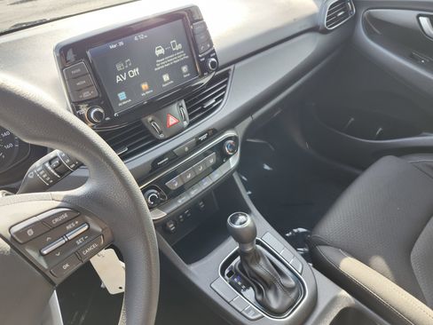 Used 2020 Hyundai Elantra GT image 21