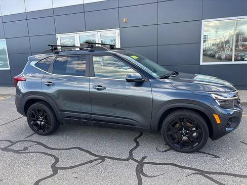 Used 2024 Kia Seltos X-Line AWD/4WD image 8