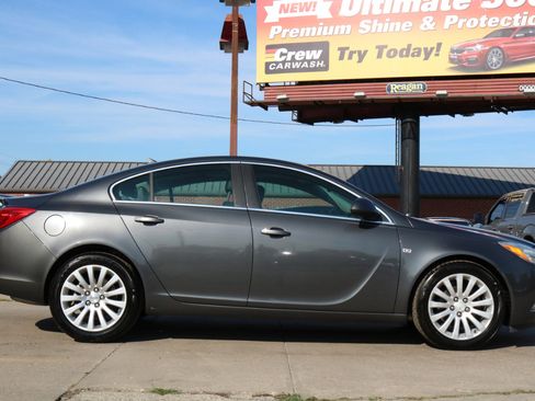 Used 2011 Buick Regal CXL w/ RL3 Preferred Equipment Group image 5