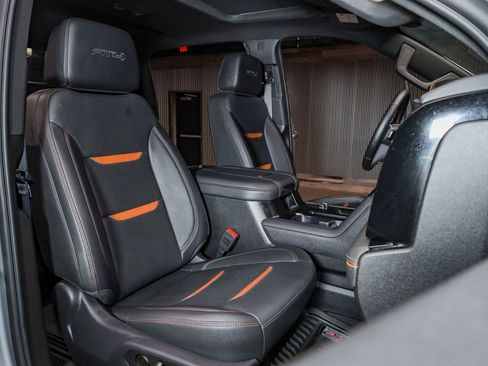 Used 2025 GMC Sierra 3500 AT4 w/ AT4 Premium Plus Package image 32