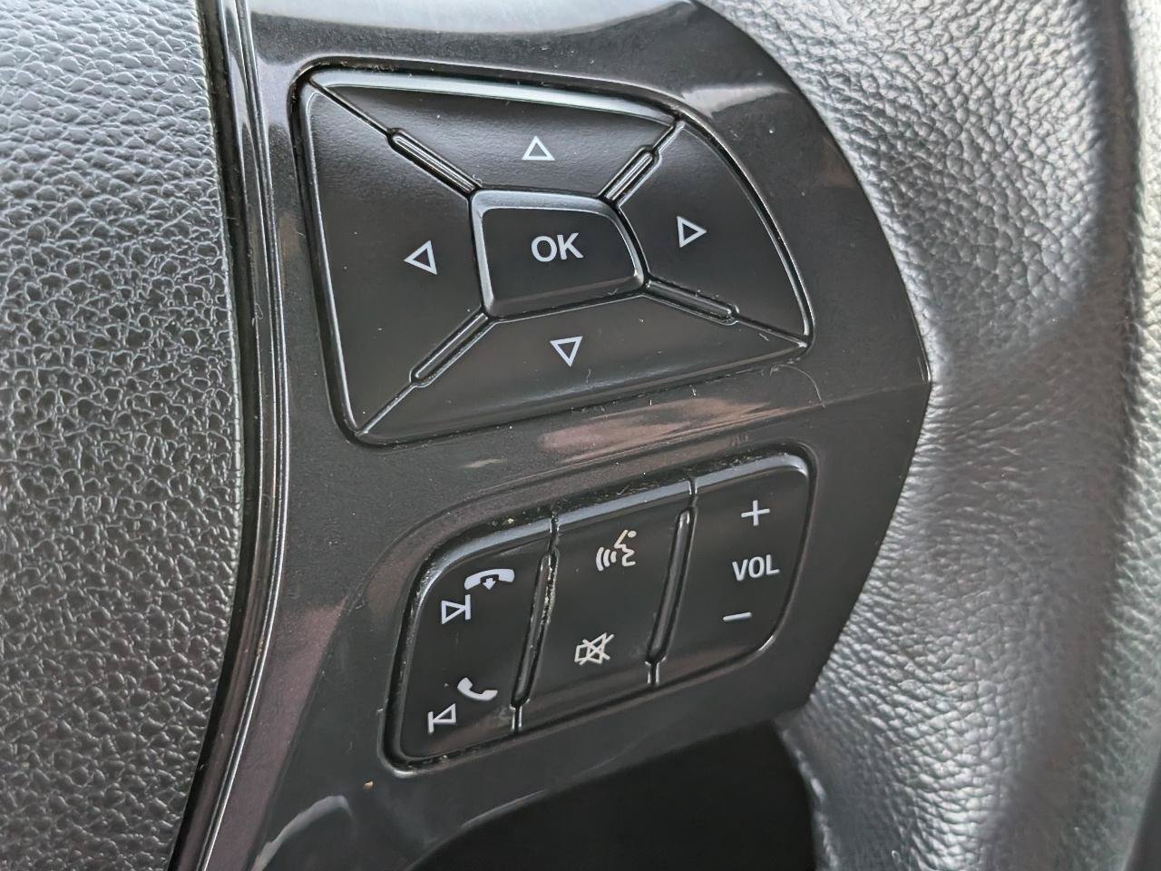 Used 2019 Ford Explorer XLT w/ Equipment Group 202A FWD image 14