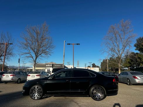 Used 2014 Volkswagen Passat 1.8T SEL Premium image 5