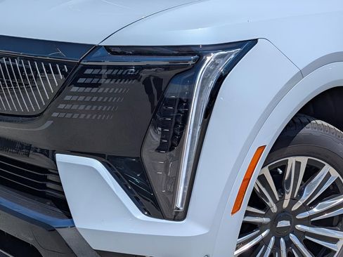 New 2026 Cadillac Escalade IQ Sport 1 w/ LPO, Floor Liner Package AWD/4WD image 3