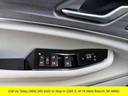 Used 2023 Jeep Grand Cherokee Overland w/ Adv Protech Group III image 28