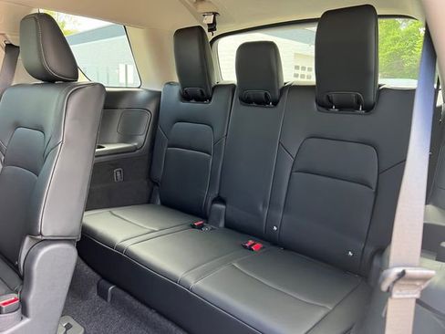 New 2026 Nissan Pathfinder SL AWD/4WD image 6