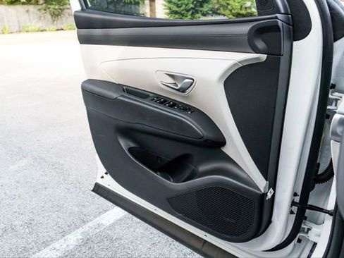 New 2026 Hyundai Tucson SEL image 17