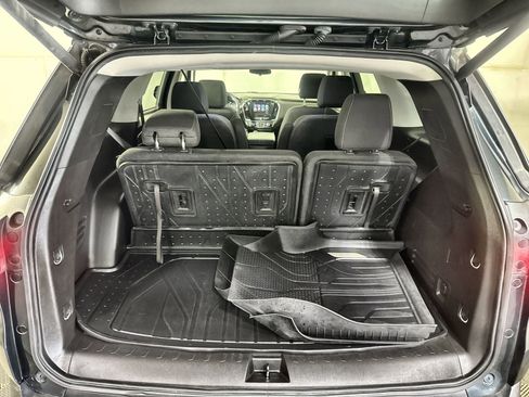 Used 2019 Chevrolet Traverse LT FWD image 27