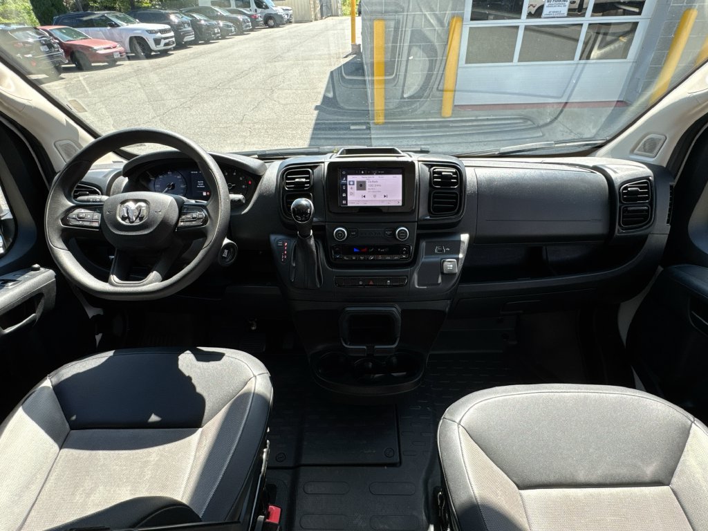 Used 2025 RAM ProMaster 2500 w/ Convenience Group FWD image 25