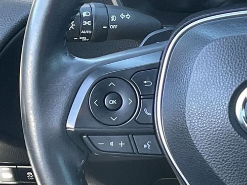 Used 2023 Toyota Corolla Cross XSE w/ Convenience Package image 13