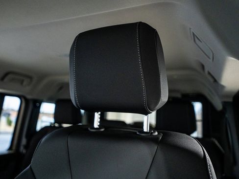 Used 2024 INEOS Grenadier image 36