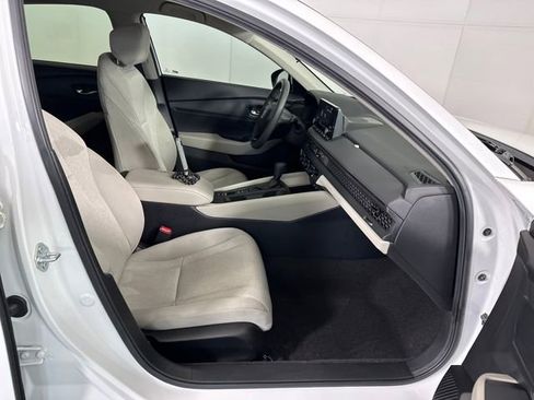 Used 2024 Honda Accord LX image 28